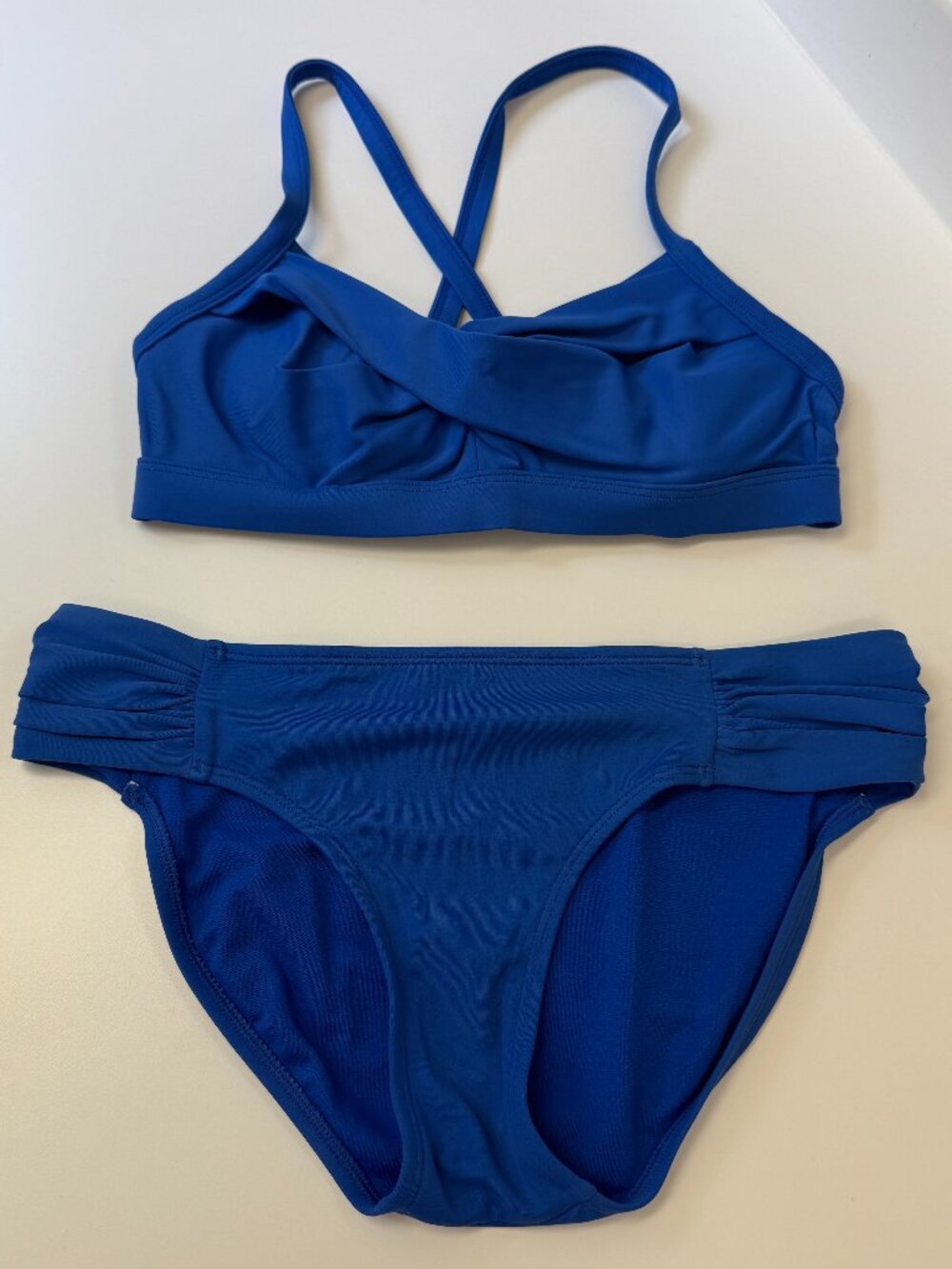 Athleta Womens Twister Bikini Size 32B/C Ruched XS Royal Blue Coastal Pool Beach